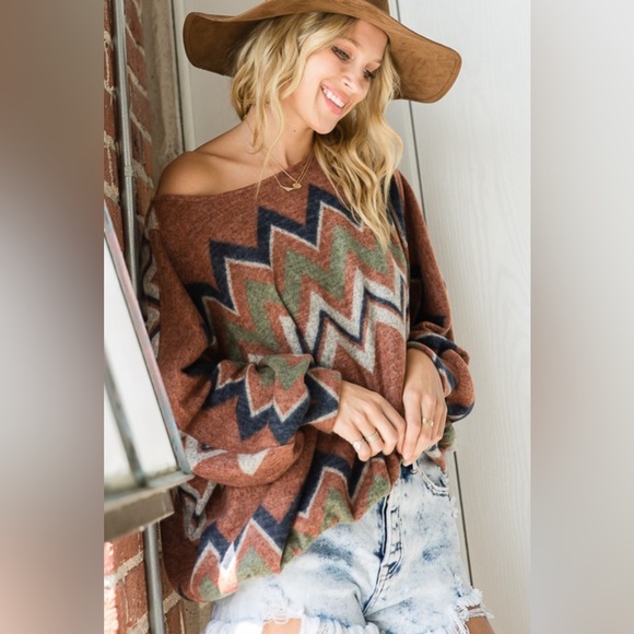 Zigzag Pattern Soft Brushed Dolman Top - Picture 8 of 8